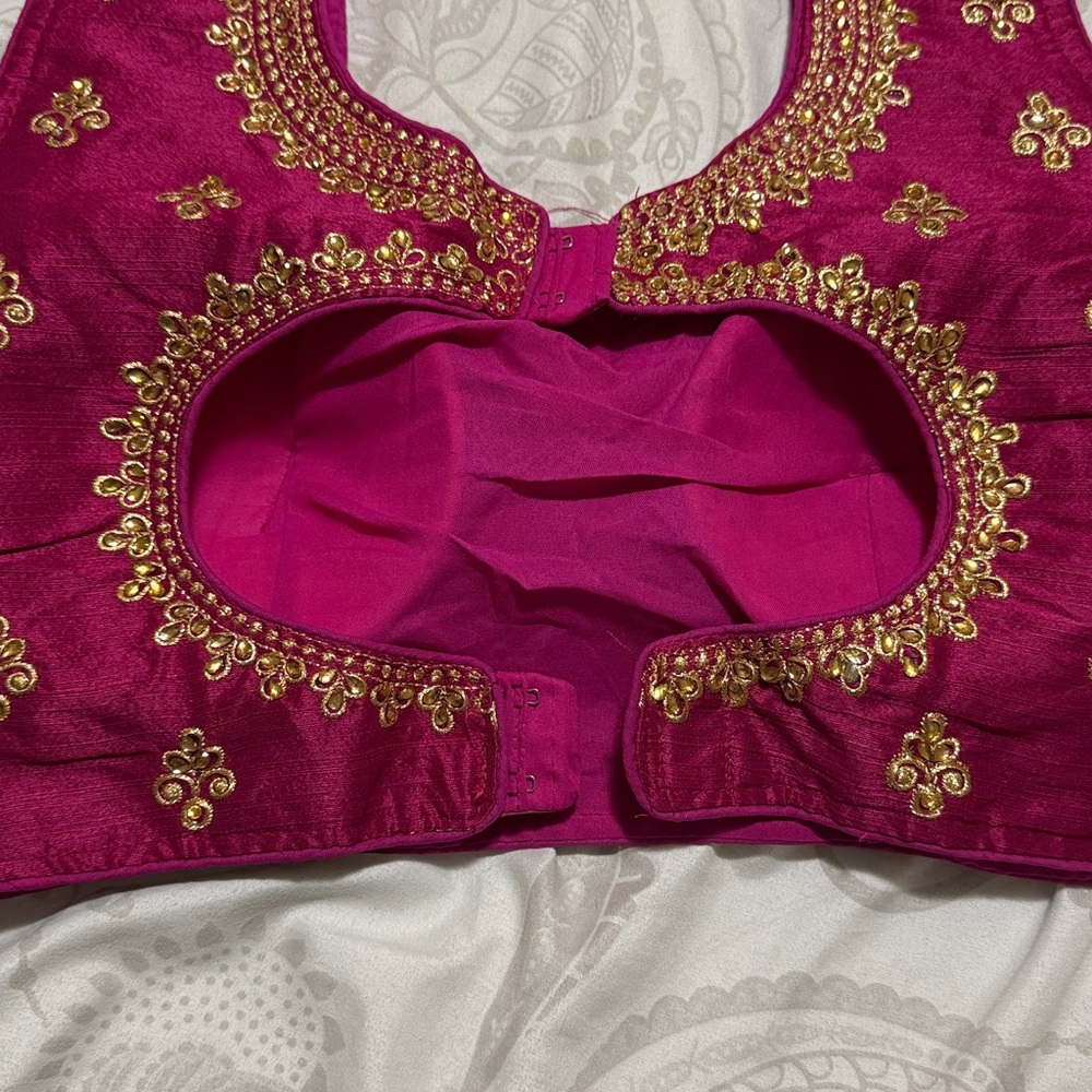 Pink Embroidered Blouse - Picture 5 of 6